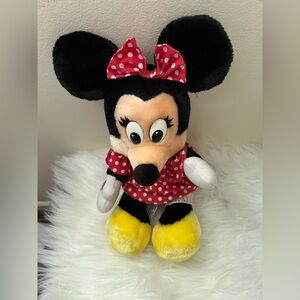 Vintage Minnie Mouse Plush from Disneyland Walt Disney World